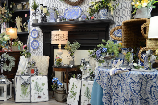 Florist «Mt Washington Florist», reviews and photos, 145 N Bardstown Rd, Mt Washington, KY 40047, USA