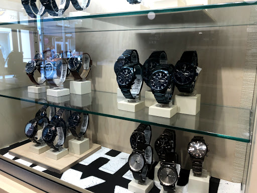 Watch Store «Fossil Outlet Store», reviews and photos, 18521 Outlet Blvd #725, Chesterfield, MO 63005, USA