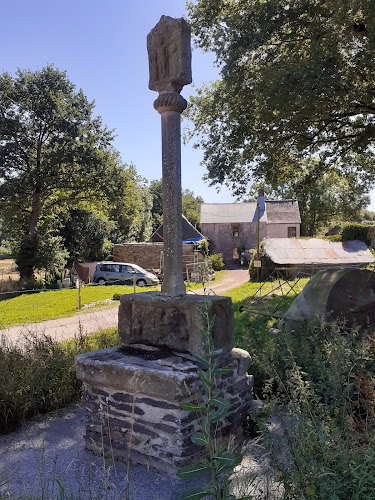 Croix de Roblin à Ploërmel