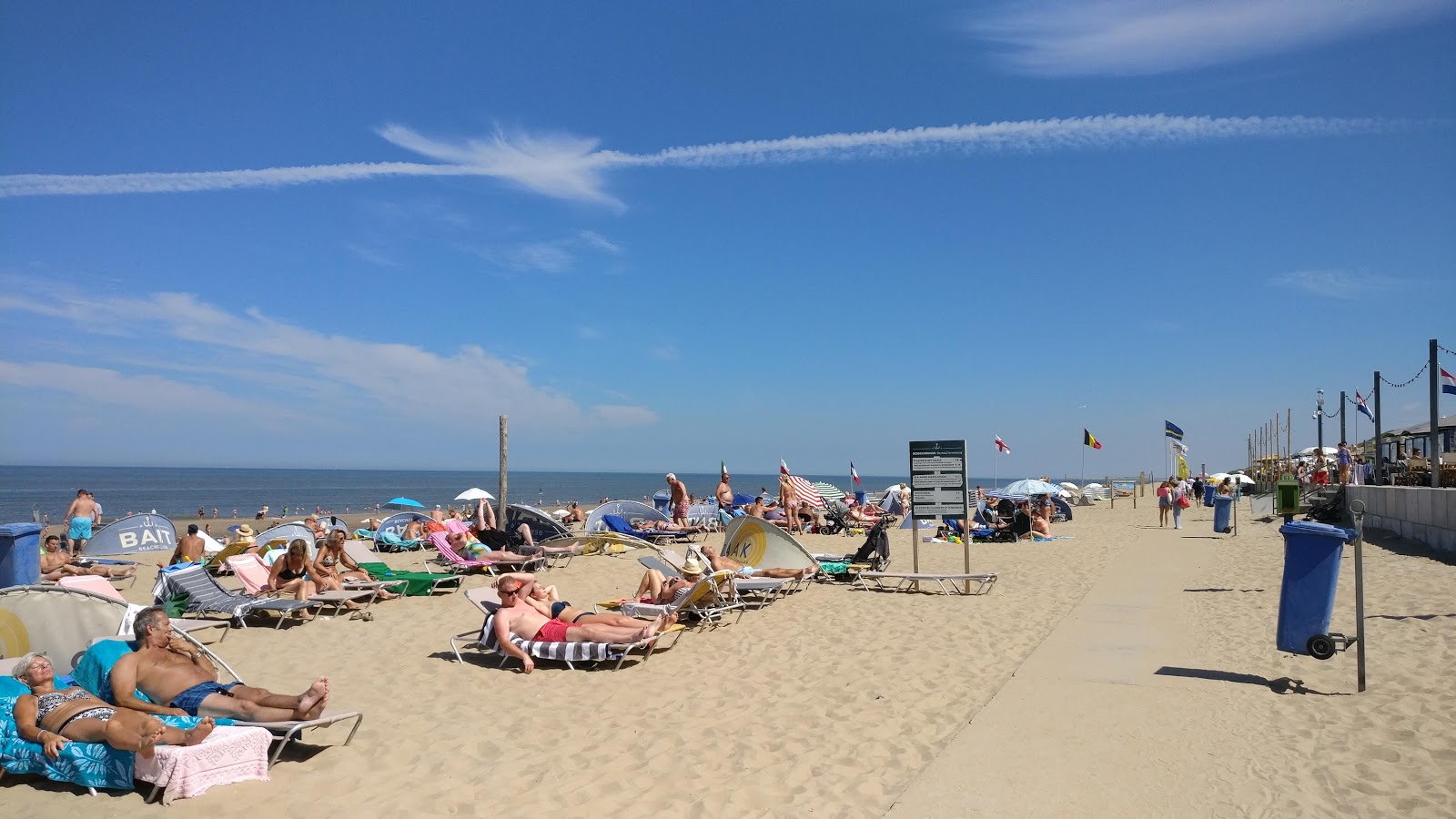 Foto van Strand Wassenaarseslag - populaire plek onder ontspanningskenners