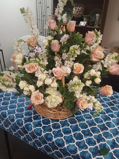 Florist «Given-Erwin Florist», reviews and photos, 328 Cambridge St, Burlington, MA 01803, USA