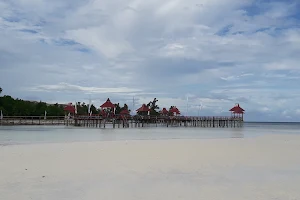 Pantai Ratu image