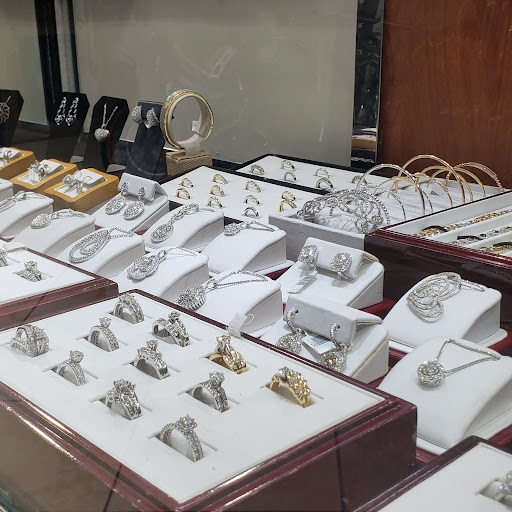 Pawn Shop «Howard Jewelry & Loan», reviews and photos