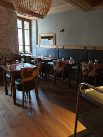 Atmosphère du Restaurant français Les Tables à Annecy - n°17