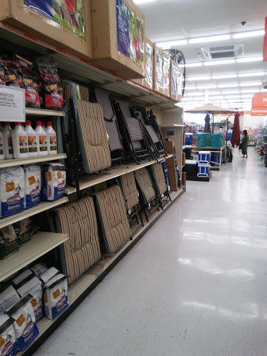 Discount Store «Big Lots», reviews and photos, 1731 Ritchie Station Ct, Capitol Heights, MD 20743, USA