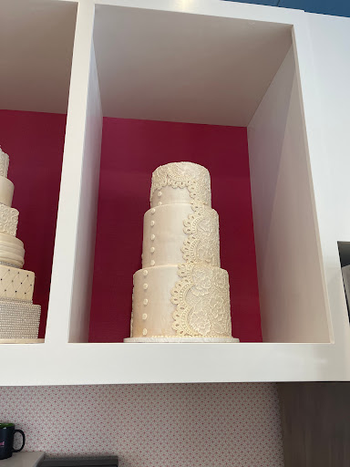 Dessert Shop «Frost Bake Shop Collierville», reviews and photos, 1016 W Poplar Ave #107, Collierville, TN 38017, USA