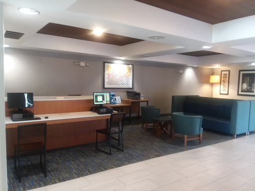 Hotel «Holiday Inn Express & Suites Sparta», reviews and photos, 1301 N Market St, Sparta, IL 62286, USA