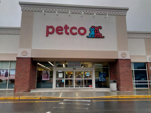 Pet Supply Store «Petco Animal Supplies», reviews and photos, 110 Charlton Rd #9, Sturbridge, MA 01566, USA