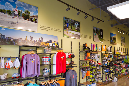 Running Store «Big Peach Running Co - Decatur», reviews and photos, 114 E Trinity Pl, Decatur, GA 30030, USA