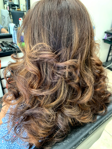 Beauty Salon «Top Hair Beauty Salon», reviews and photos, 2353 86th St, Brooklyn, NY 11214, USA