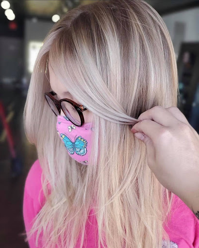 Hair Salon «Bella Bronze Hair Salon and Tanning Studio», reviews and photos, 1486 N Portage Path, Akron, OH 44313, USA