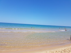Foto de Zwaraa Beach localizado em área natural