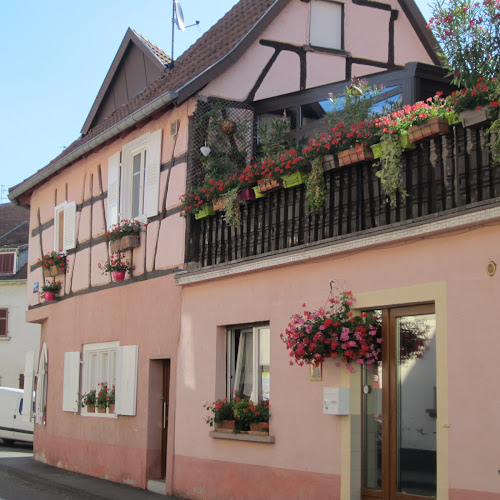 Gîte des Capucins Sélestat : Location de vacances dans gite 2 à 4 personnes sur la route des vins, dans le centre Alsace, proche Colmar, Strasbourg, et Europa-park, dans le Bas-rhin à Sélestat