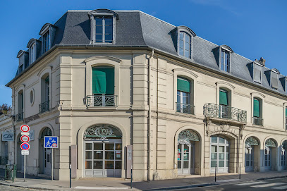 Photo du Banque Crédit Agricole Brie Picardie à Senlis
