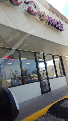 Dessert Shop «Mary Lee Donut Shops», reviews and photos, 6150 Gulf Fwy, Houston, TX 77023, USA