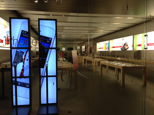 Computer Store «Apple Arrowhead», reviews and photos, 7700 W Arrowhead Towne Center, Glendale, AZ 85308, USA