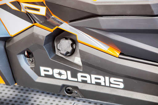 Truck Accessories Store «4 Wheel Parts - Fresno», reviews and photos, 4326 N Blackstone Ave, Fresno, CA 93726, USA