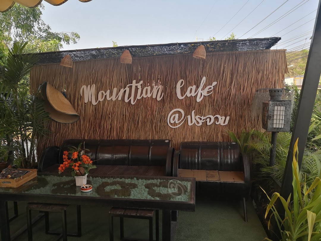 Mountain cafe