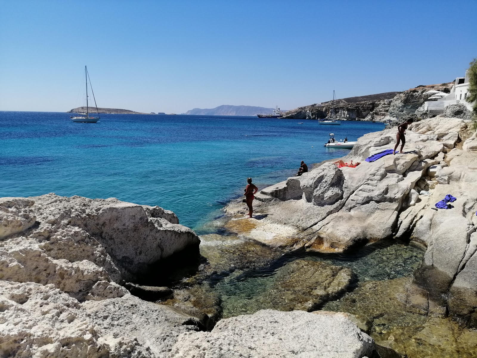 Photo de Rema beach avec petite baie