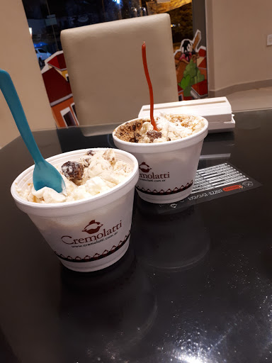 Heladería Cremolatti - Ice cream shop en Paso de los Libres