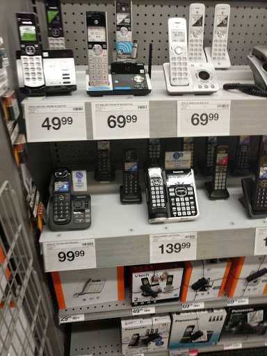 Office Supply Store «Staples», reviews and photos, 3320 Stockton Hill Rd, Kingman, AZ 86409, USA