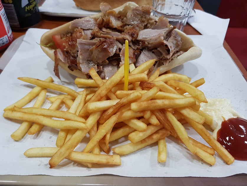 Das Beste - Kebab berlinois (anciennement Istanbul Express) à Dammartin-en-Goële