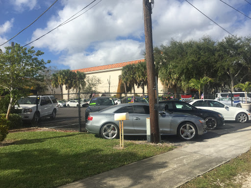 Used Car Dealer «EZ Own Car Sales», reviews and photos, 1405 N Killian Dr, West Palm Beach, FL 33403, USA