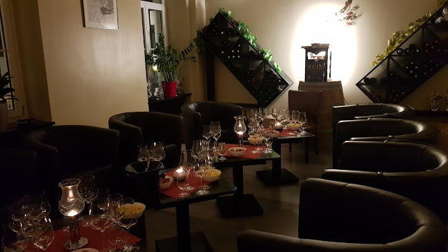 Kommentare und Rezensionen über WeinSpitz-Lounge-Vinothek