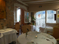 Atmosphère du Restaurant gastronomique L'Ambroisy - Restaurant Vence - n°10