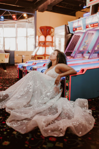 Bridal Shop «Dress Gallery Bridal & Prom Shop», reviews and photos, 1005 W Douglas Ave, Wichita, KS 67213, USA