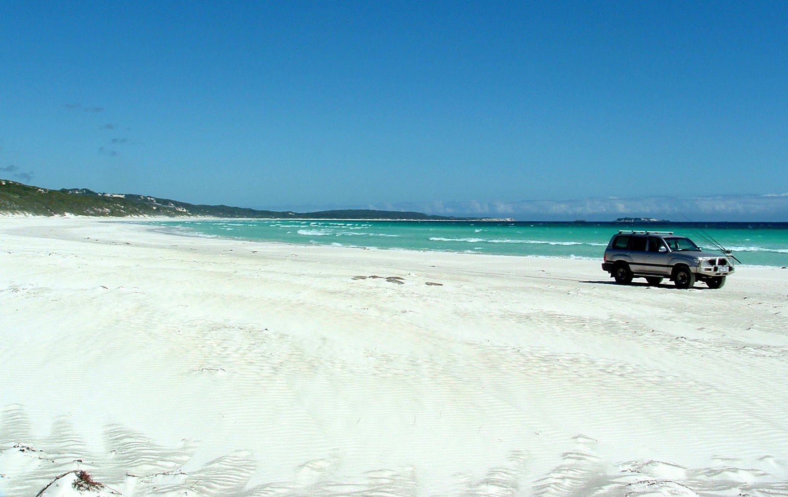 Boranup Beach的照片 带有碧绿色纯水表面