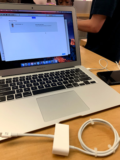 Computer Store «Apple Brandon», reviews and photos, 459 Brandon Town Center Dr, Brandon, FL 33511, USA