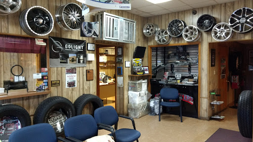 Tire Shop «Big T Tire Pros», reviews and photos, 1109 W Main St, Avon Park, FL 33825, USA