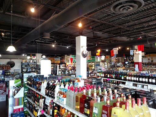Liquor Store «Hudson Liquor», reviews and photos, 131 Carmichael Rd #102, Hudson, WI 54016, USA