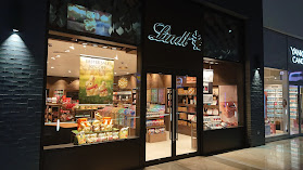 Lindt Chocolate Shop The Icon Outlet at The O2