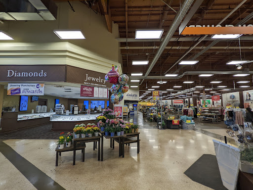 Grocery Store «Fred Meyer», reviews and photos, 2041 148th Ave NE, Bellevue, WA 98007, USA