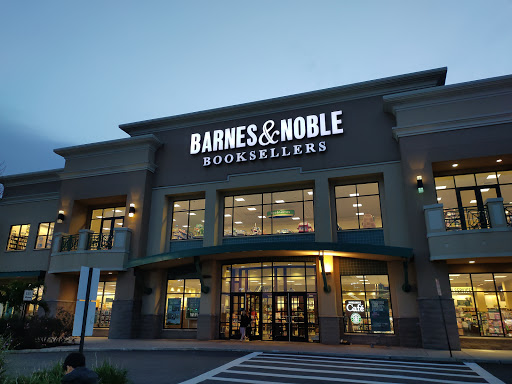 Book Store «Barnes & Noble», reviews and photos, 91 Old Country Rd, Carle Place, NY 11514, USA