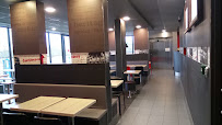 Atmosphère du Restaurant KFC Carrières-sous-Poissy à Carrières-sous-Poissy - n°13