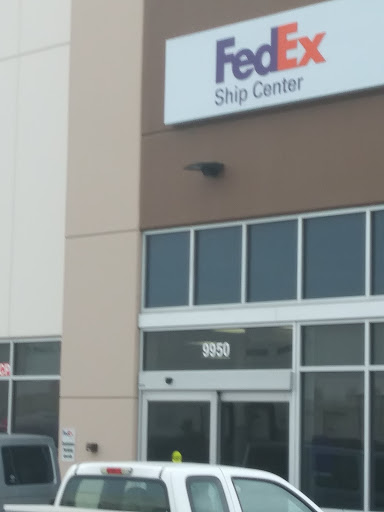 Shipping and Mailing Service «FedEx Ship Center», reviews and photos, 9950 E 40th Ave, Denver, CO 80230, USA