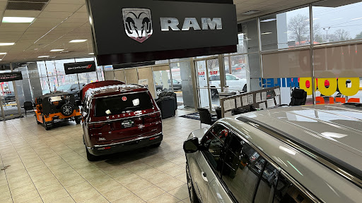 Car Dealer «Brandywine Chrysler Jeep Dodge RAM», reviews and photos, 3807 Kirkwood Hwy, Wilmington, DE 19808, USA
