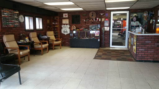 Muffler Shop «Robin Hood Muffler Shop», reviews and photos, 2506 N Washington St, Kokomo, IN 46901, USA