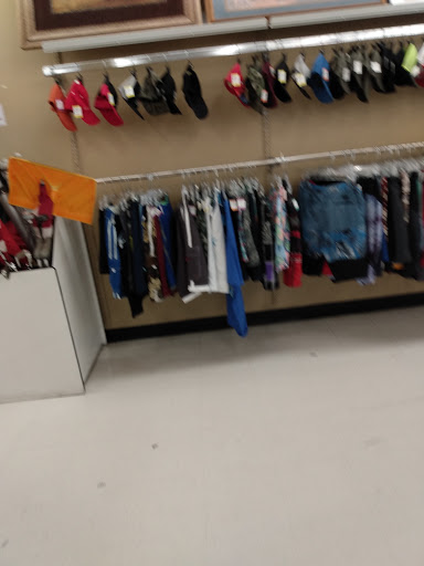 Thrift Store «Savers», reviews and photos