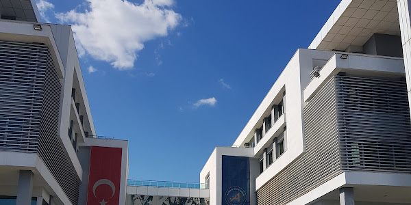 Akdeniz Üniversitesi Eğitim Fakültesi