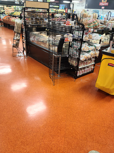 Grocery Store «ShopRite of Veterans Rd», reviews and photos, 3010 Veterans Rd W, Staten Island, NY 10309, USA