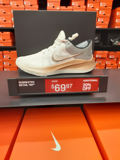 Sporting Goods Store «Nike Factory Store», reviews and photos, 20 City Blvd W #617, Orange, CA 92868, USA