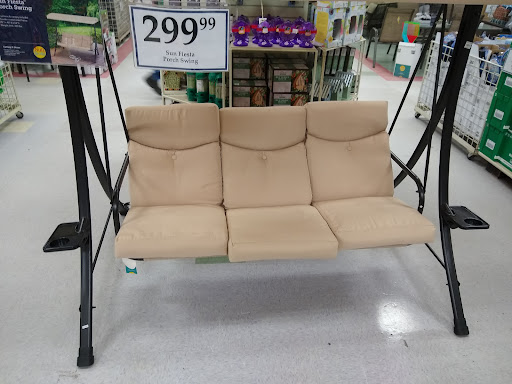 Home Goods Store «Christmas Tree Shops», reviews and photos, 15 Backus Ave Suite 42, Danbury, CT 06810, USA