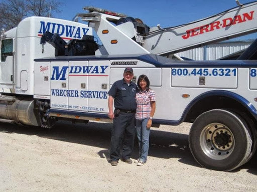 Towing Service «Midway Wrecker Service», reviews and photos, 2630 Junction Hwy, Kerrville, TX 78028, USA