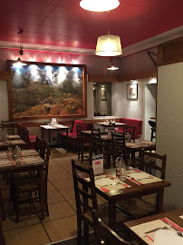 Atmosphère du Restaurant Le Relais du Comte Vert à Chambéry - n°9