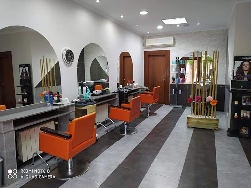 Información y opiniones sobre Peluquería M.Anguita de Badajoz