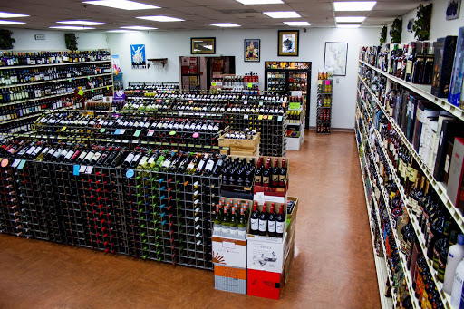 Wine Store «Towne Cellars Wines & Liquor», reviews and photos, 460 County Rd 111, Manorville, NY 11949, USA